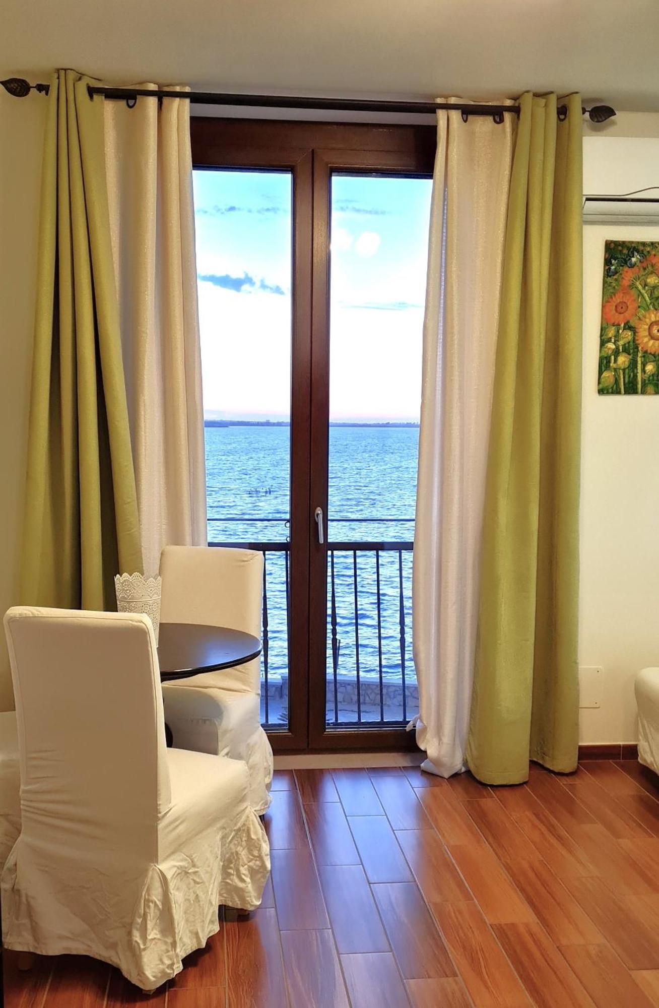 L'Isola Aer B&B Lesina Dış mekan fotoğraf